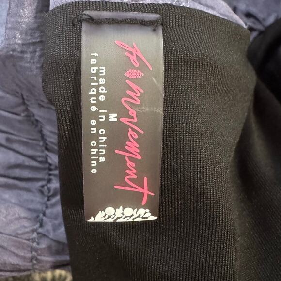 Free‎ People Movement Athletic Shorts Athleisure Running M Gym - Picture 3 of 3